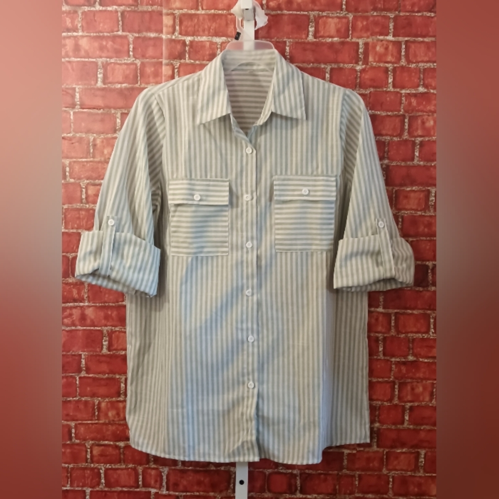 𝑳𝒂𝒏𝒅𝒔 𝑬𝒏𝒅 𝑵𝒐 𝑰𝒓𝒐𝒏 𝑺𝒕𝒓𝒊𝒑𝒆𝒅 𝑩𝒍𝒐𝒖𝒔𝒆 + 𝑬𝒙𝒕𝒓𝒂 𝑻𝒐𝒑 - Picture 8 of 11